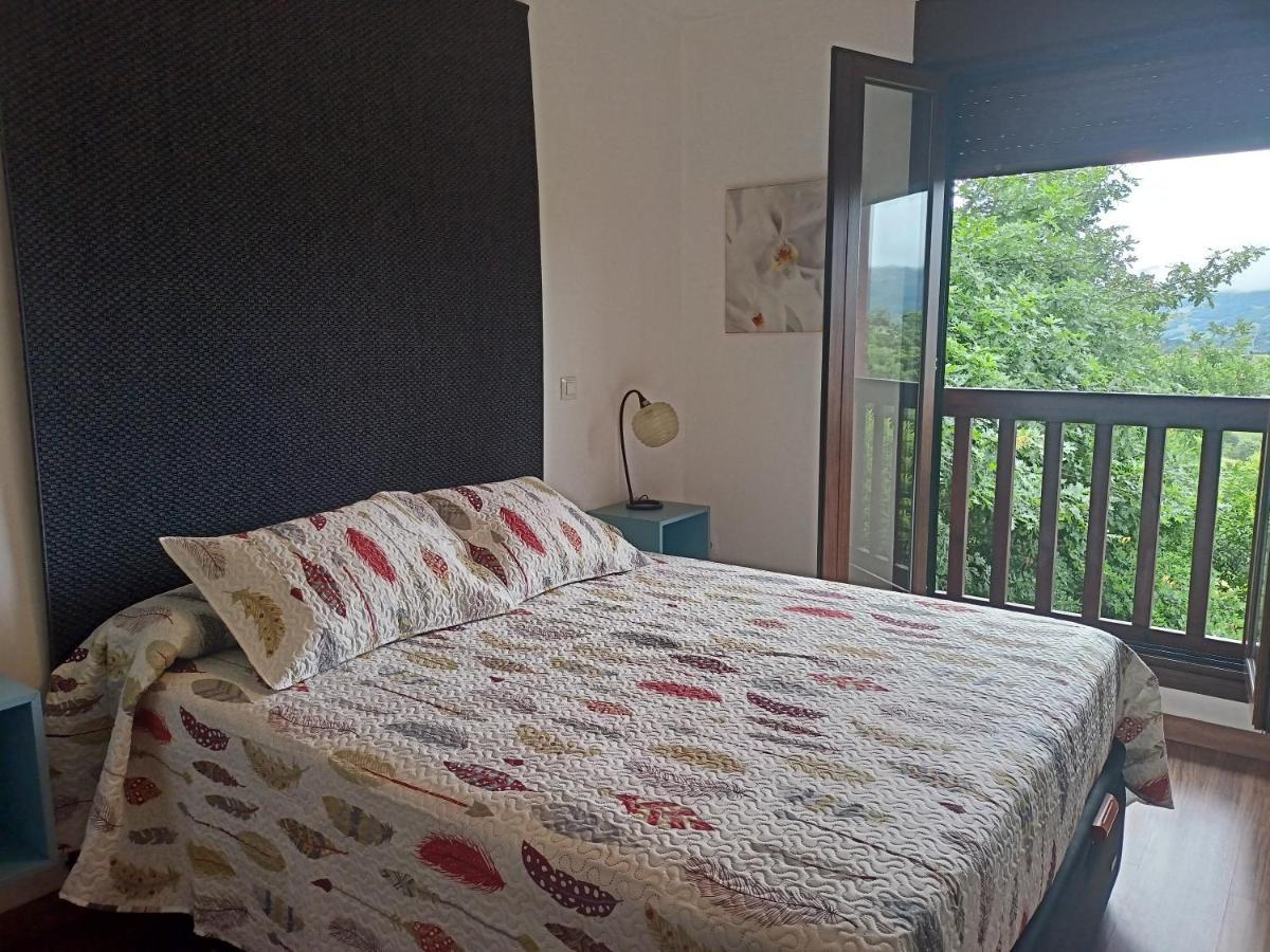 La Casa De Nuria Guest House Cangas de Onis Bagian luar foto