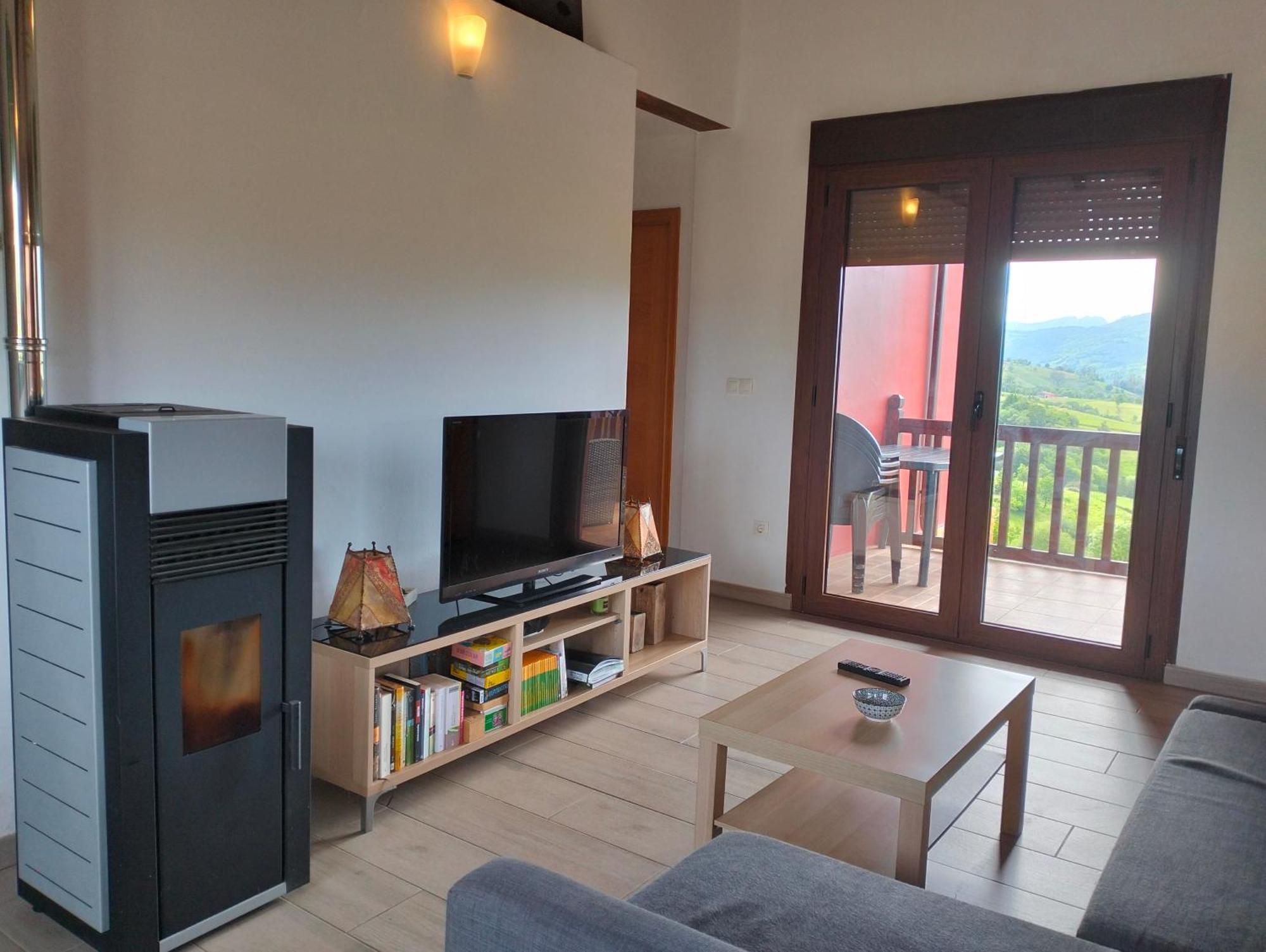 La Casa De Nuria Guest House Cangas de Onis Bagian luar foto
