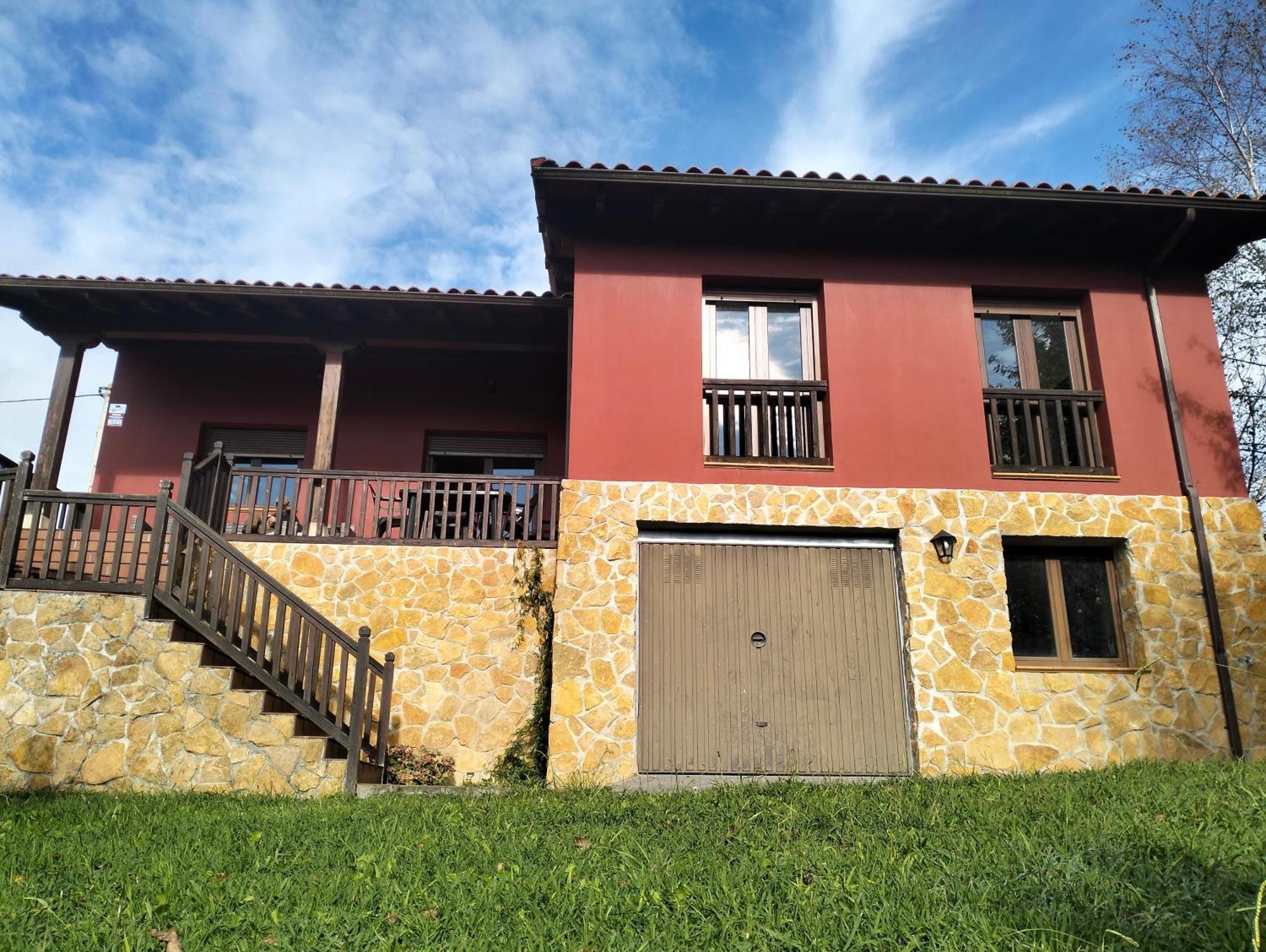 La Casa De Nuria Guest House Cangas de Onis Bagian luar foto