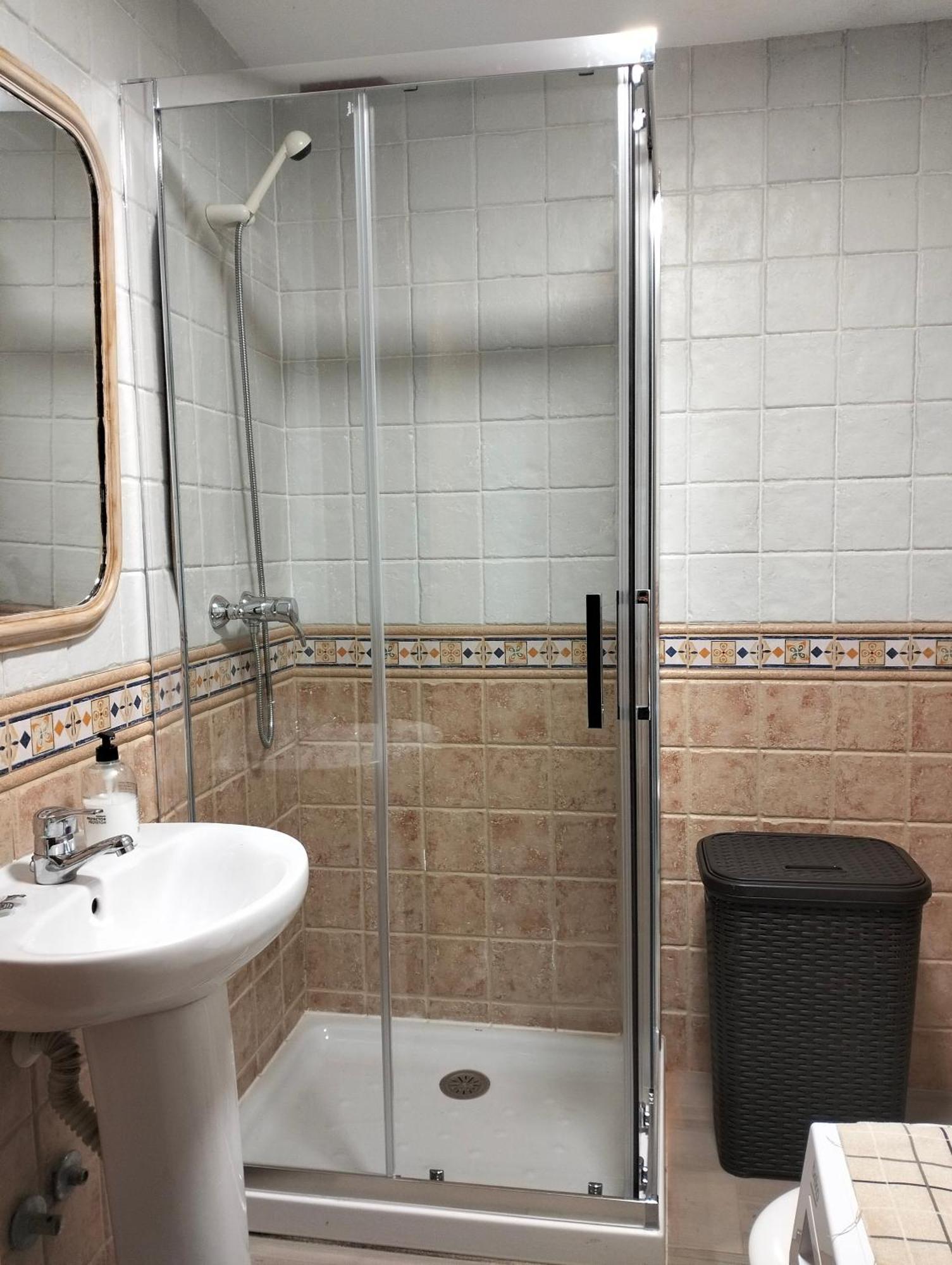 La Casa De Nuria Guest House Cangas de Onis Bagian luar foto
